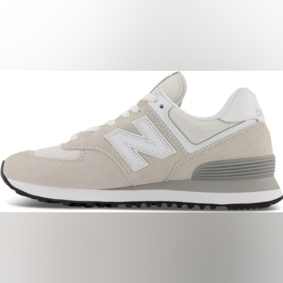 New Balance 574 Sneakers in Grey/Off-White - Picture 4 of 11